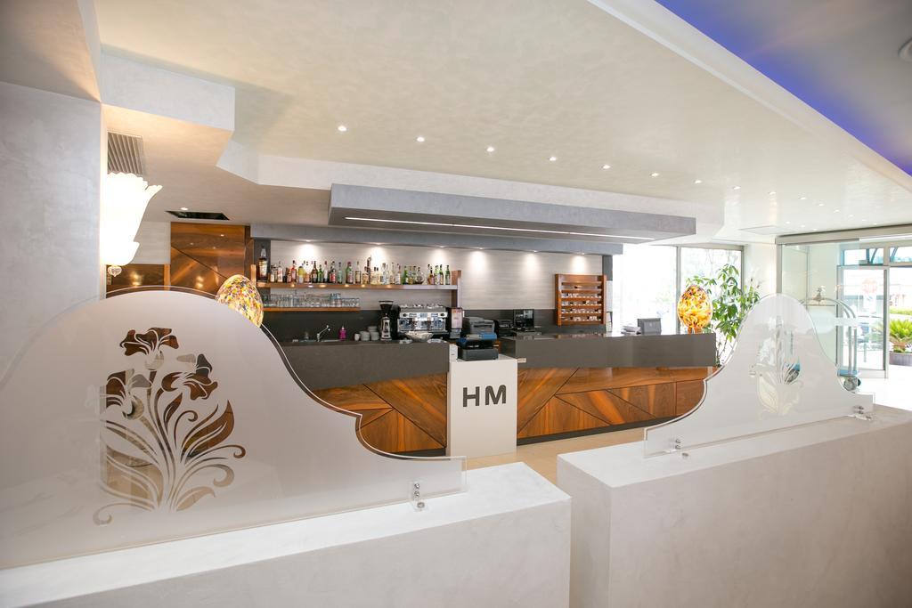 Hotel Metropol Sottomarina Exterior photo